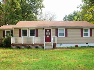 6709 Hill Rd, North Chesterfield, VA 23234