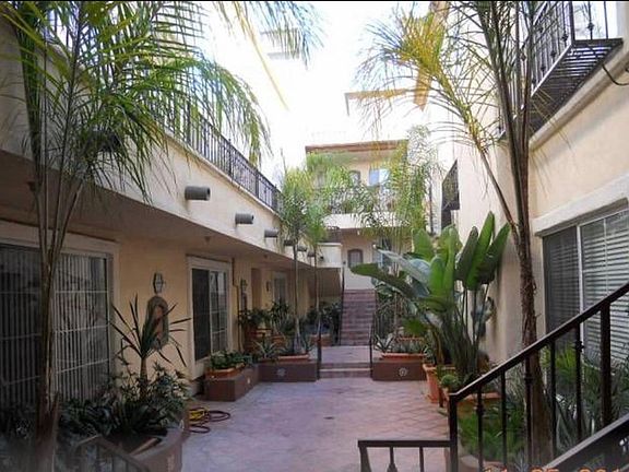 2nd image of 7100 La Tijera Blvd #201