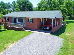 1692 Us Highway 70, Connelly Springs, NC 28612