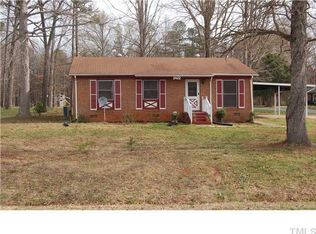 2422 Melfield Dr, Haw River, NC 27258
