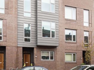 802 N 24th St, Philadelphia, PA 19130