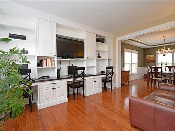 3rd image of 1673 Amberwood Way