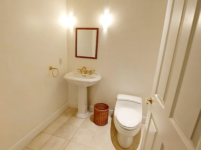 11847 Gorham Ave #201 — Photo 11