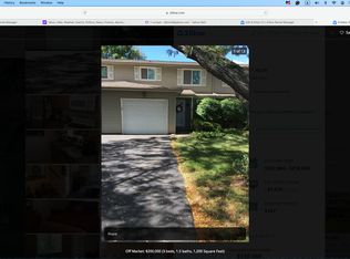 9 Arbor Ct, Fairport, NY 14450