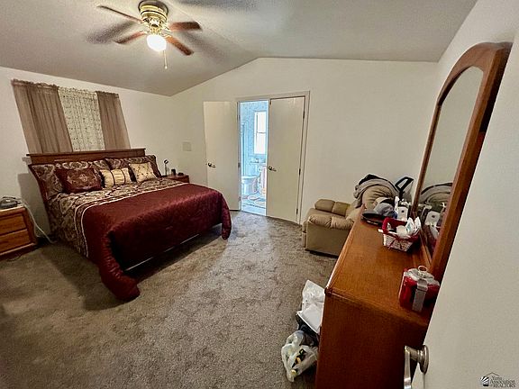 5th image of 13557 E 49th Ln