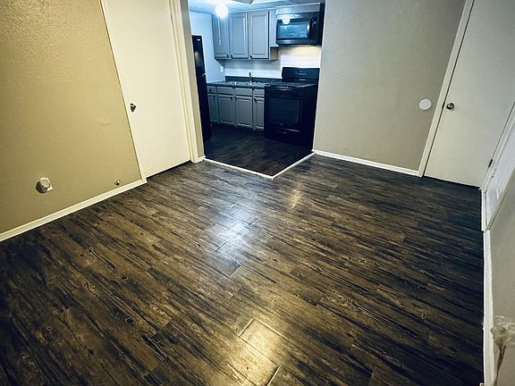 3rd image of 235 Kelsey Ave #2