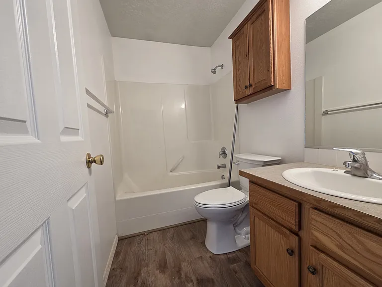 127 E Jadynn Ct — Photo 17