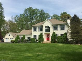 15 Alpine Dr, Columbia, NJ 07832