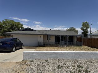 6135 Mojave Ave, Twentynine Palms, CA 92277
