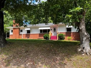 716 W Blythe St, Paris, TN 38242