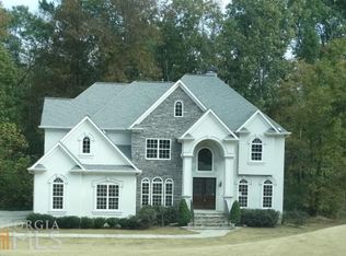 335 Phillips Dr, Fayetteville, GA 30214
