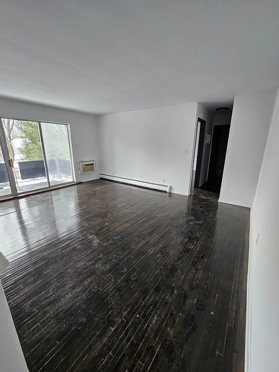 Building Photo - 787 Vose Ave #B3