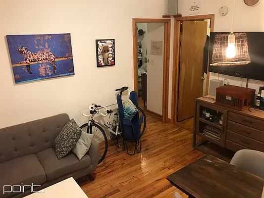 Rented by Point NYC | media 23