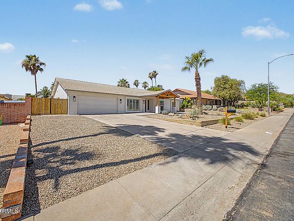 4th image of 2335 E SHANGRI LA Road