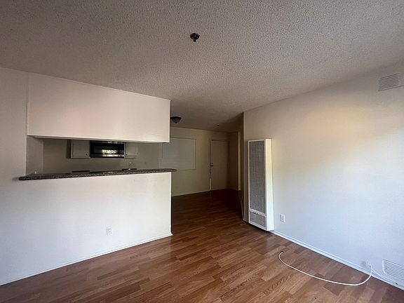 2nd image of 5945 Arroyo Dr #105 & 202