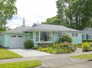 10910 NE Hancock St, Portland, OR 97220