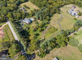 1073 N Grange Ave, Collegeville, PA 19426