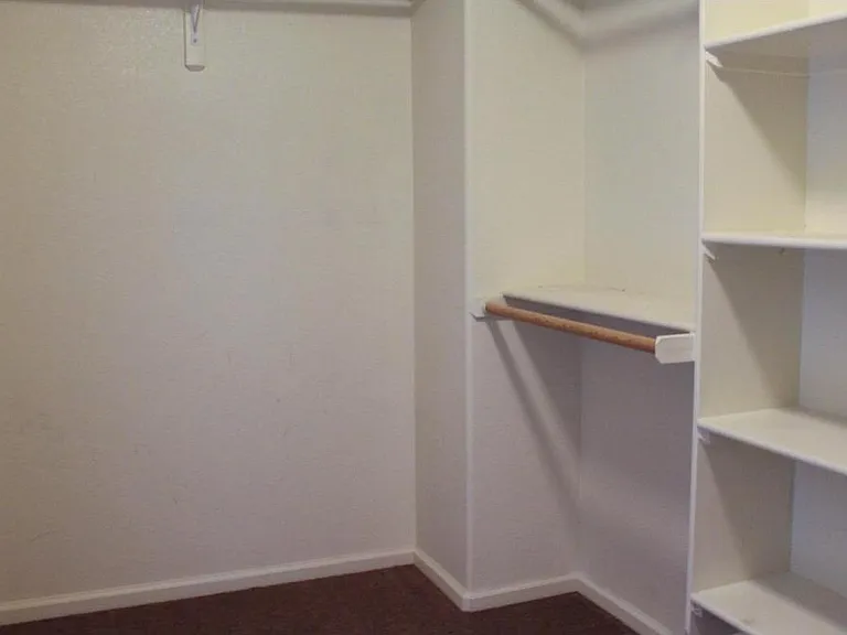 walk in closet