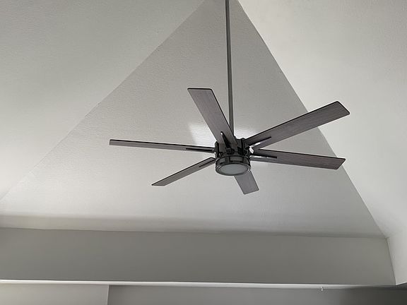 5th image of 3984 Lamont St Unit 5