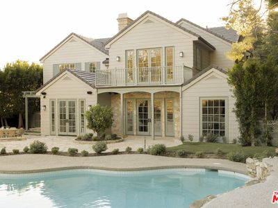 3298 Hutton Dr, Beverly Hills, CA, 90210