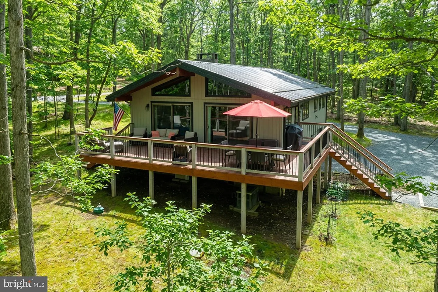 18 Frederick Cir photo 1