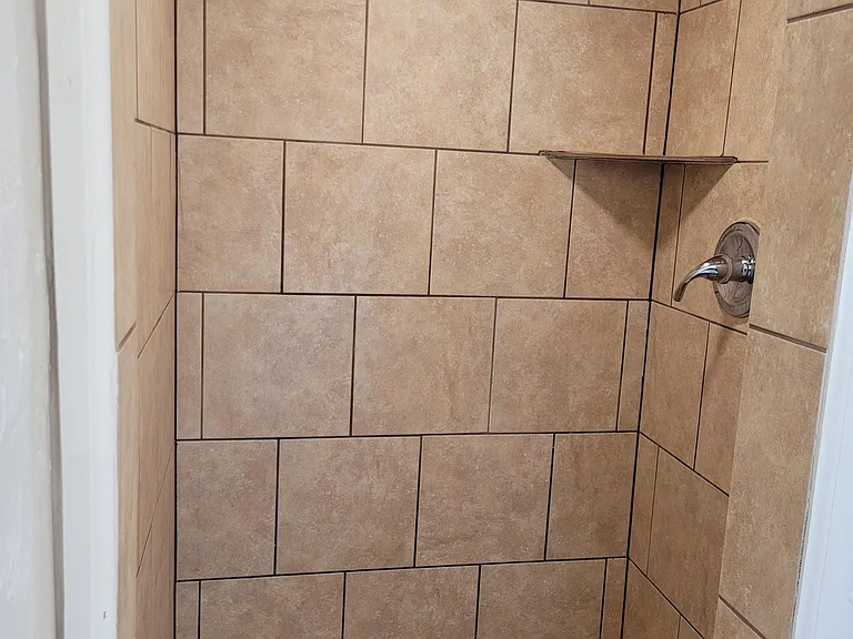 8204 S Country Club Dr — Photo 12