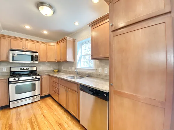 38 Stuart Avenue #E, Norwalk, CT 06850