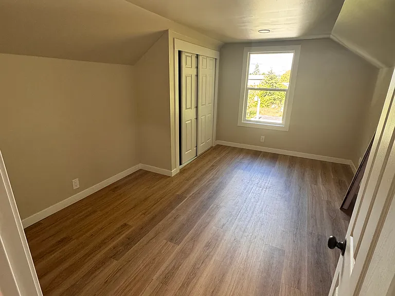 321 W Summa St — Photo 29