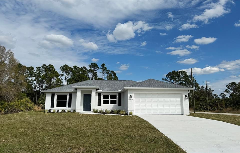 1st image of 4070 London Cir