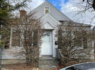 113 Lake Ave, Worcester, MA 01604