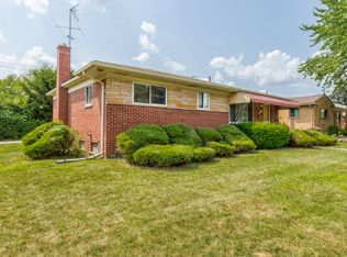 7111 N Charlesworth St, Dearborn Heights, MI 48127