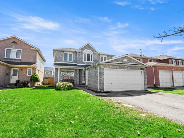 1321 Anton Sq, Pickering, ON L1V 5S7