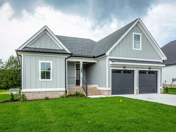 3rd image of 7381 Paxton Cir #18