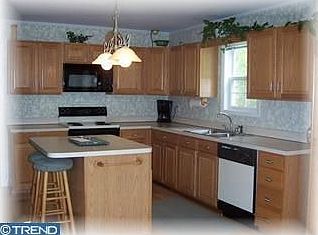 4th image of 403 Nonantum Dr