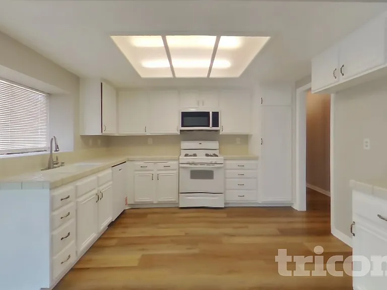 43257 Echard Ave — Photo 5
