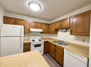 3211D 15th Ave S, Fargo, ND 58103
