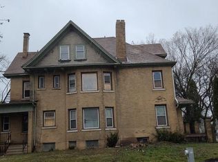 2175 S Layton Blvd, Milwaukee, WI 53215