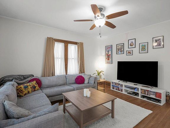 5th image of 2136 Temple Ct
