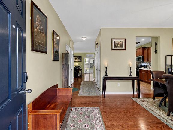 5th image of 205 Cypress Forest Dr