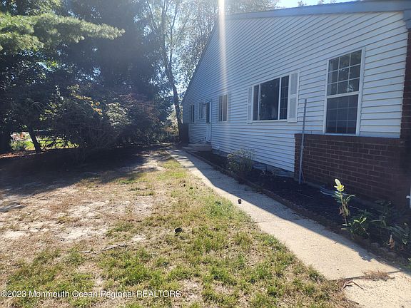 5th image of 1 Andover Court #A