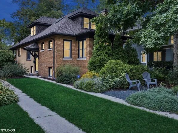 1119 Wisconsin Ave, Oak Park, IL 60304