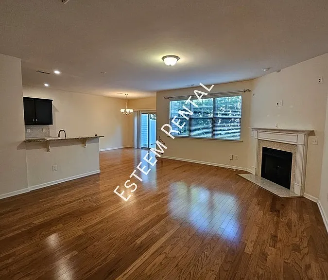 369 Long Millgate Rd #1 — Photo 7
