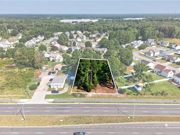 1828 Holland Rd, Suffolk, VA 23434