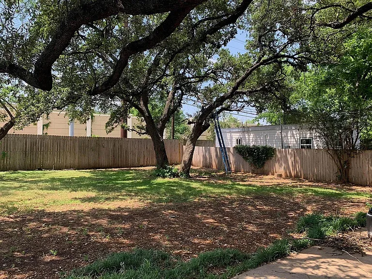 5702 Fairlane Dr — Photo 22