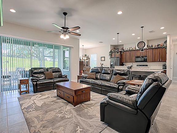 4th image of 38813 Harborwoods Pl