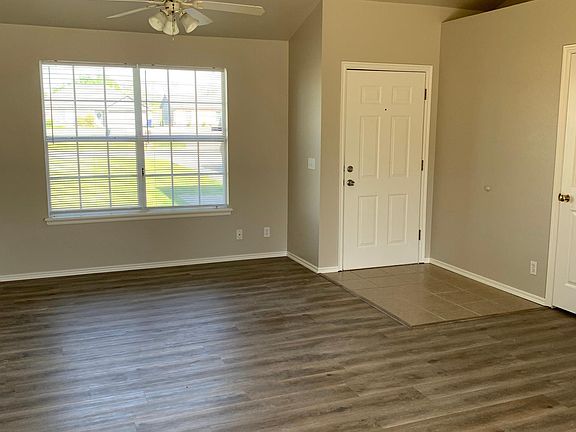 Living room/Front door