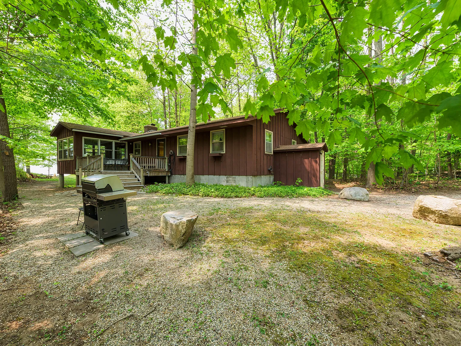3 bed, 1500 sqft, $2,000 — Photo 1