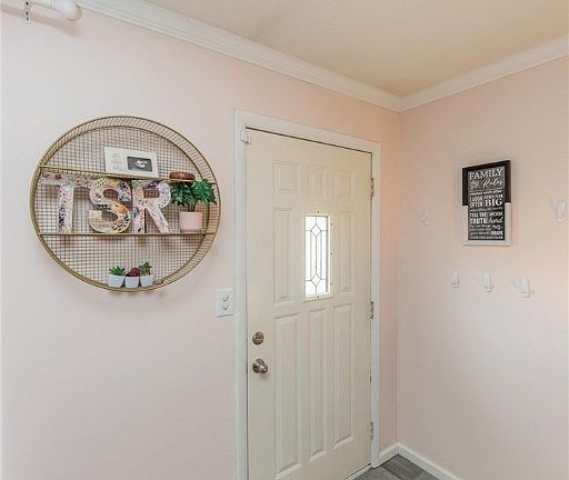2nd image of 368 Sterling Cir