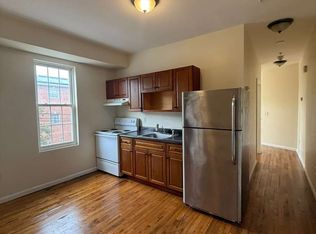 114 Hawthorne Ave #2R, Newark, NJ 07112
