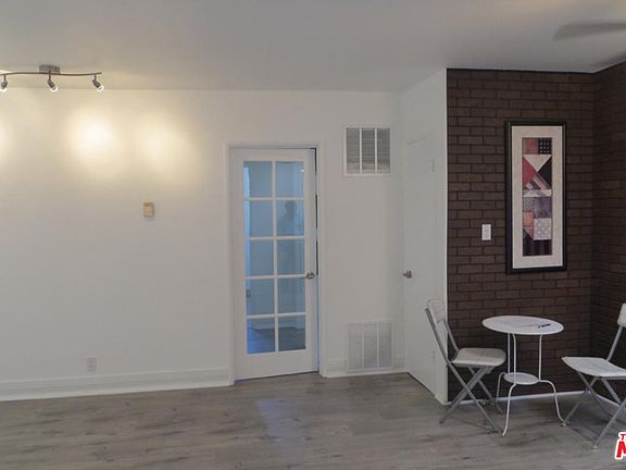 2nd image of 332 S Elm Dr APT 4